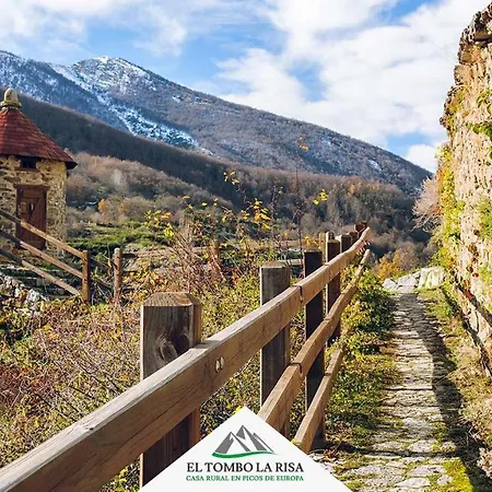 El Tombo La Risa 컨트리하우스 Santa Maria de Valdeon