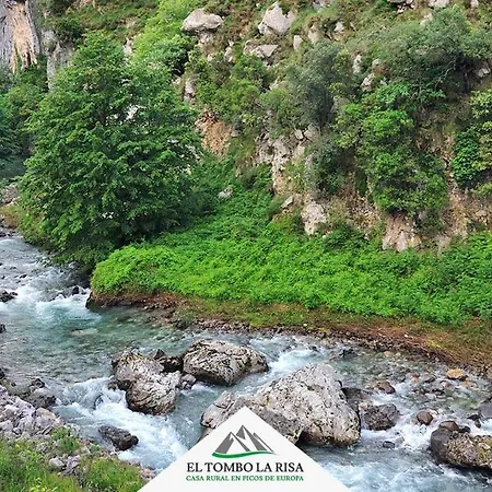 컨트리하우스 El Tombo La Risa *