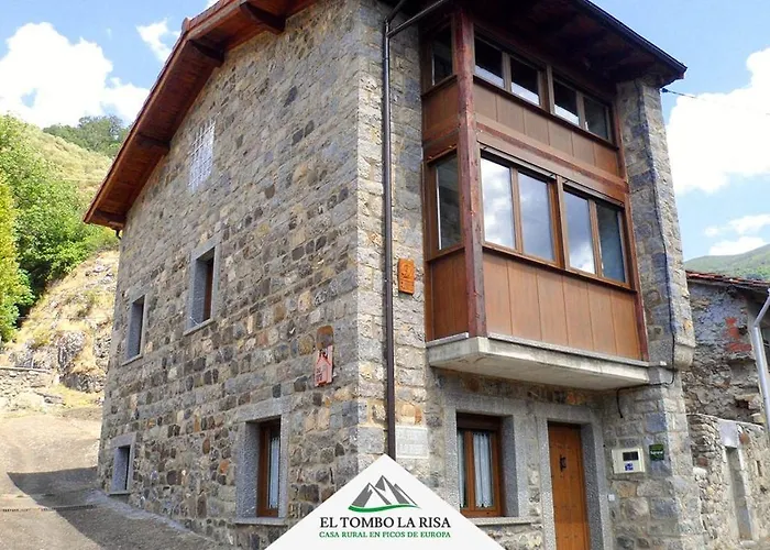 Country house El Tombo La Risa